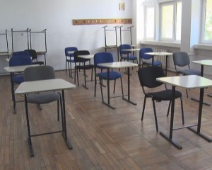VERDE PENTRU TOȚI ELEVII ÎN BĂNCI. UNDE SE POATE ASIGURA DISTANȚAREA FIZICĂ