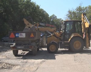 ȘANTIER PE ALEEA CASTANILOR. AU ÎNCEPUT LUCRĂRILE DE REABILITARE