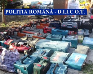 PESTE 100 DE FURTURI, COMISE ÎN BELGIA! GRUPARE DE BUZOIENI, DESTRUCTURATĂ DUPĂ PERCHEZIȚII