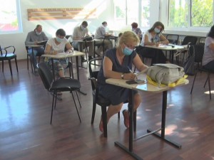 PROFESORII AU REVENIT LA ȘCOALĂ. CONDIȚII SPECIALE ÎN UNITĂȚILE DE ÎNVĂȚĂMÂNT