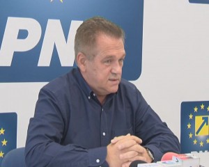 DEMISIE DE ONOARE DIN FRUNTEA PNL. CRISTI ROMANESCU FACE UN PAS ÎN SPATE