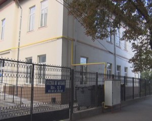 ALEGERI VS. EDUCAȚIE. ȘCOLI ÎNCHISE UNDE SUNT SECȚII DE VOT