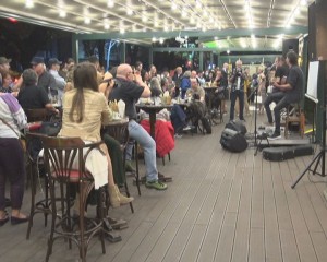 ARTA PRINTRE BLOCURI. EVENIMENT DE CREAȚIE CONTEMPORANĂ