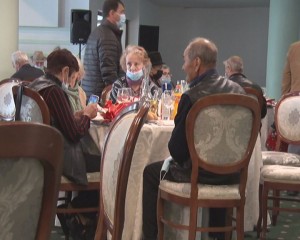 MIRII DE AUR. 93 DE CUPLURI, 50 DE ANI DE CĂSNICIE