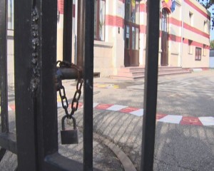 ÎNCĂ O ȘCOALĂ ÎNCHISĂ DE COVID. PRIMUL CAZ CONFIRMAT LA „MESERII ȘI SERVICII”