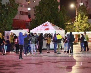 SEARA TRECUTĂ, MARCATĂ DE PROTESTE. S-AU STRIGAT LOZINCI ÎMPOTRIVA GUVERNULUI