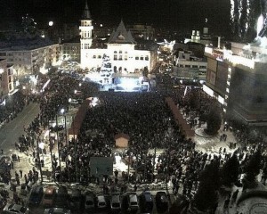 FĂRĂ CONCERTE DE REVELION. PANDEMIA NE VA ȚINE ÎN CASE DE ANUL NOU