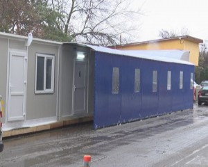 TREI DECESE ȘI ZECI DE NOI ÎMBOLNĂVIRI COVID. RATA DE INFECTARE ESTE ÎN CONTINUĂ SCĂDERE