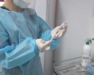 MEDIC VACCINAT, DEPISTAT LA DOUĂ ZILE CU COVID. ATENȚIE! IMUNIZAREA ÎȘI POATE FACE EFECTUL DUPĂ RAPEL!