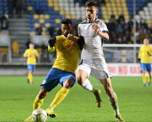SCANDAL LA GLORIA BUZĂU. PARIORUL MARIUS IONIȚĂ, DAT ÎN VILEAG DE FOSTA IUBITĂ
