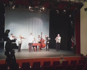 „ÎN NUMELE UNIRII”. SPECTACOL ONLINE LA TEATRUL ”GEORGE CIPRIAN”