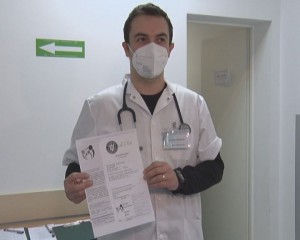 START ȘI LA BUZĂU! DR. BOGDAN MICU, PRIMUL VACCINAT ANTI-COVID