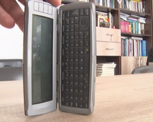 CADOU PENTRU MUZEUL JUDEȚEAN. UN TELEFON, DE LA CRISTIAN TABĂRĂ
