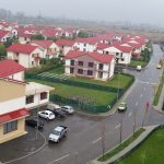 Solicitare CLM. Proprietarii vor putea cumpăra pământul de sub case