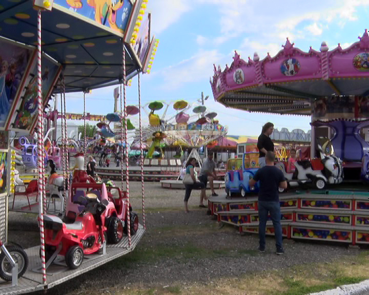 Artiști de top la Drăgaică. Spectacole în fiecare seară.