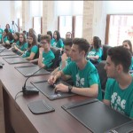 PREMII PENTRU LICEENII DE LA ARTE. AU FOST RĂSPLĂTIŢI PENTRU ALTRUISMUL LOR