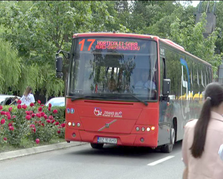 Linia 17 estival, la dispoziția călătorilor. Se poate circula decent către Monteoru