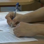 Trei eliminați și zeci de absenți. Prima probă a bacalaureatului