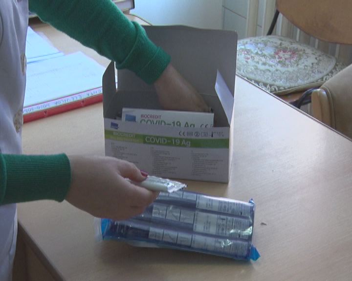 (VIDE0) Nu sunt teste suficiente în școli