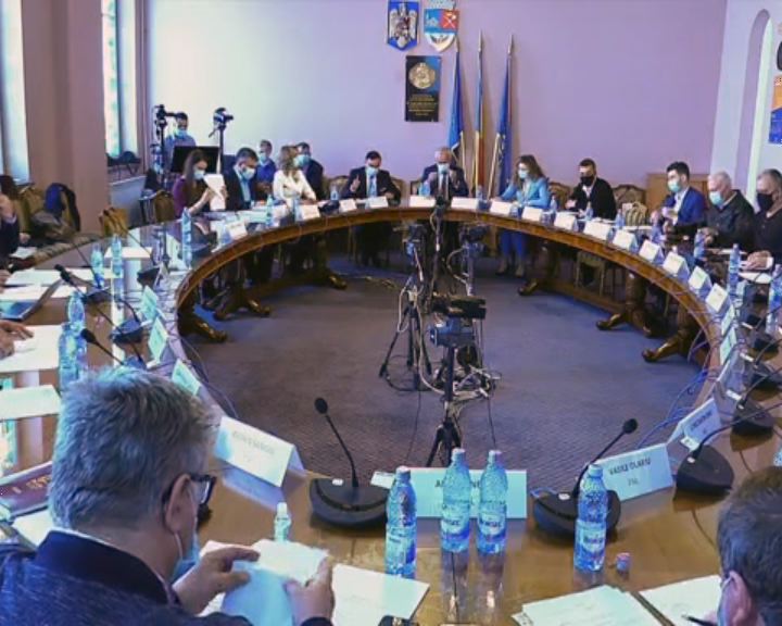 Ședință ordinară. Consilierii municipali sunt convocați pe 19 august.