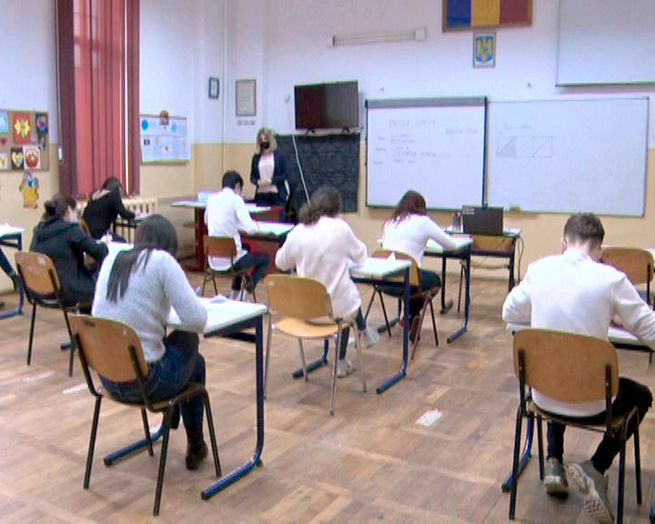 Start pentru simulările la Capacitate. Azi, proba la Limba şi literatura română