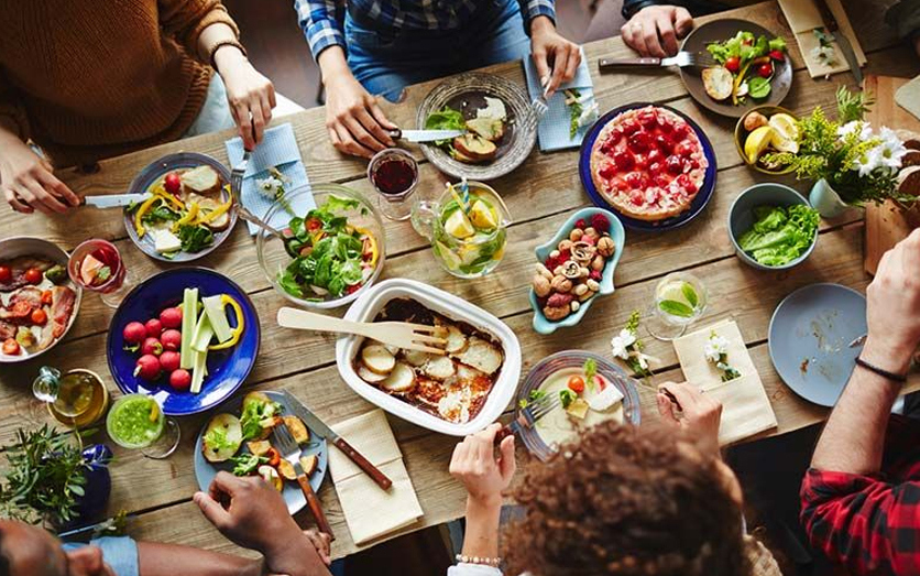 Ce trebuie să știm despre alimentația copiilor? Interviu cu Apriliana Stănescu, medic specialist Nutriţie