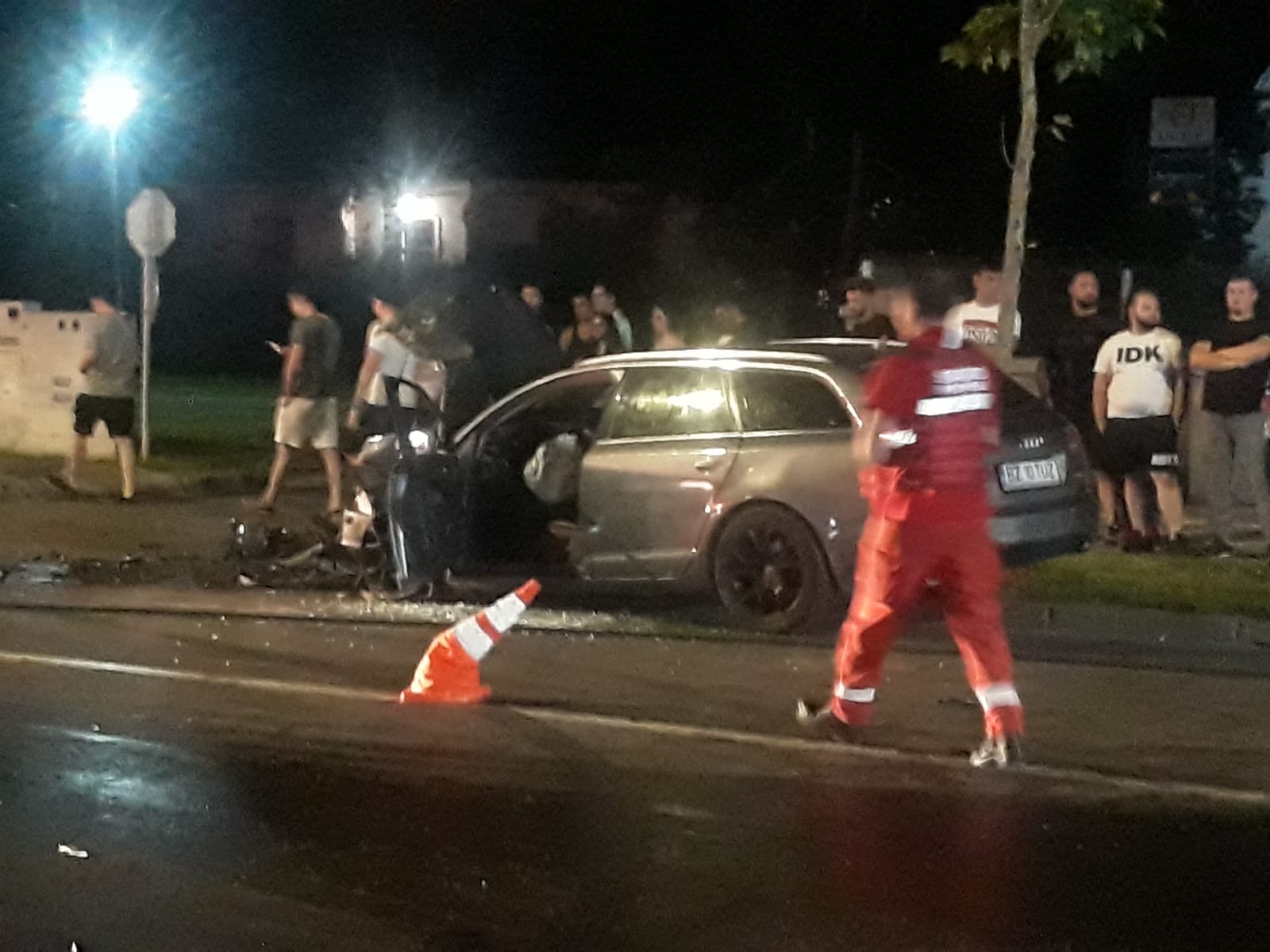 Impact frontal, pe Calea Eroilor. Cei doi șoferi au ajuns la spital