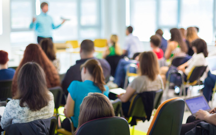 Peste jumătate sub nota de titularizare. Zeci de candidați cu note între 1 și 5