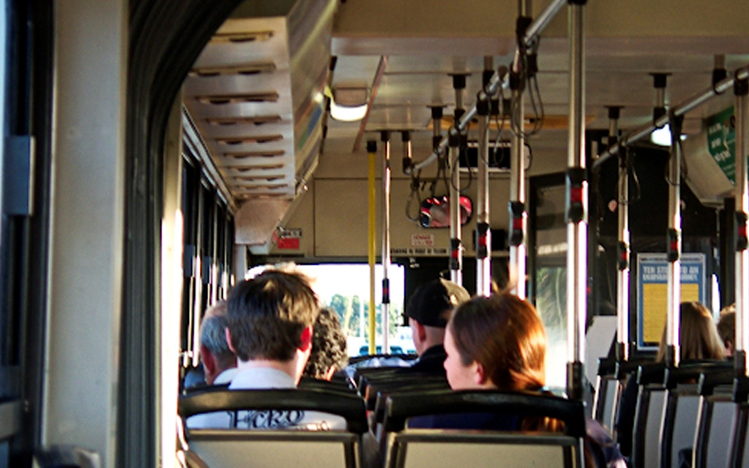 Schimbări în decontul transportului elevilor. Legislația educației a fost modificată