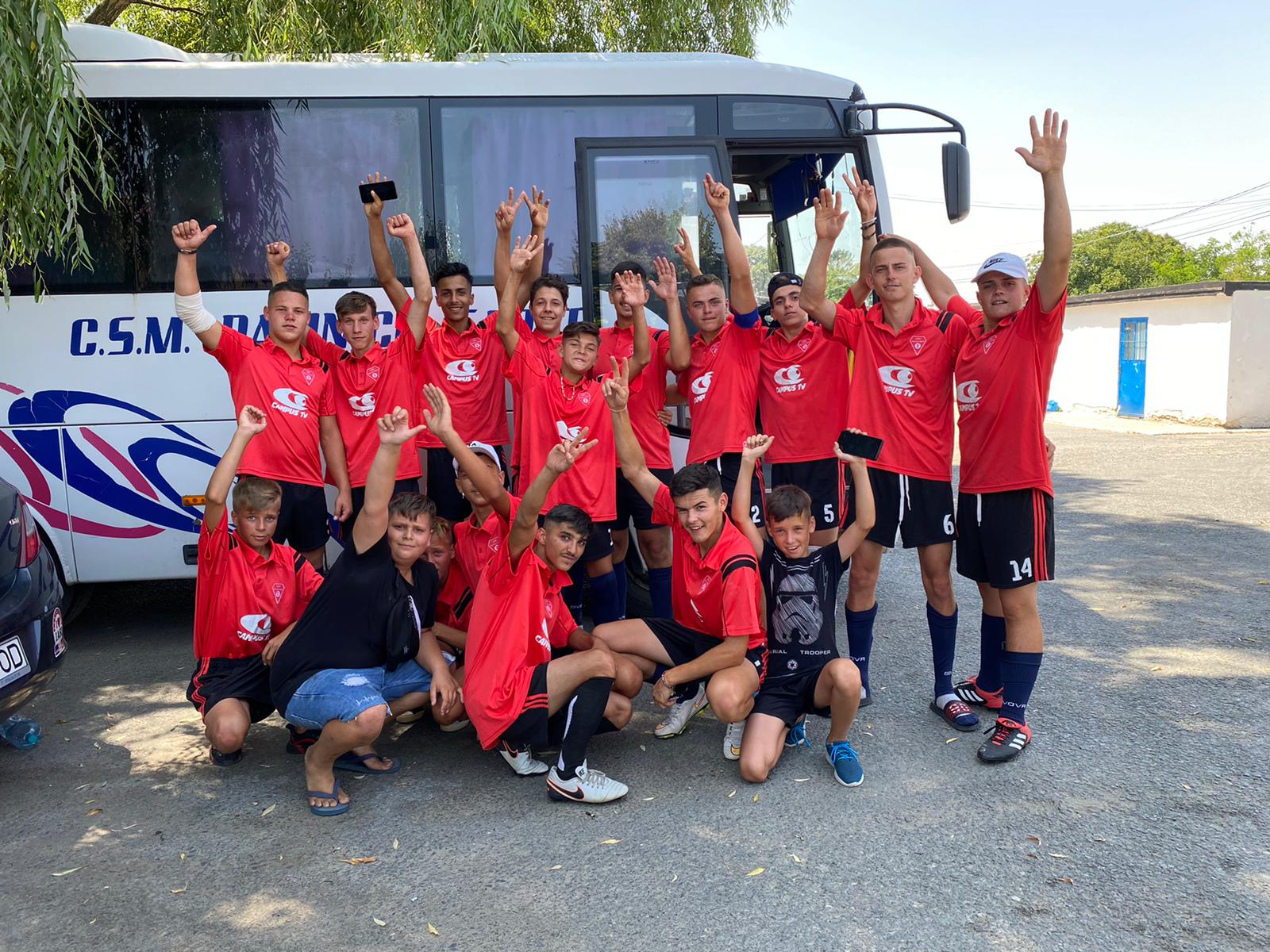 Juniorii de la CSM Râmnicu-Sărat, campioni naționali la oină