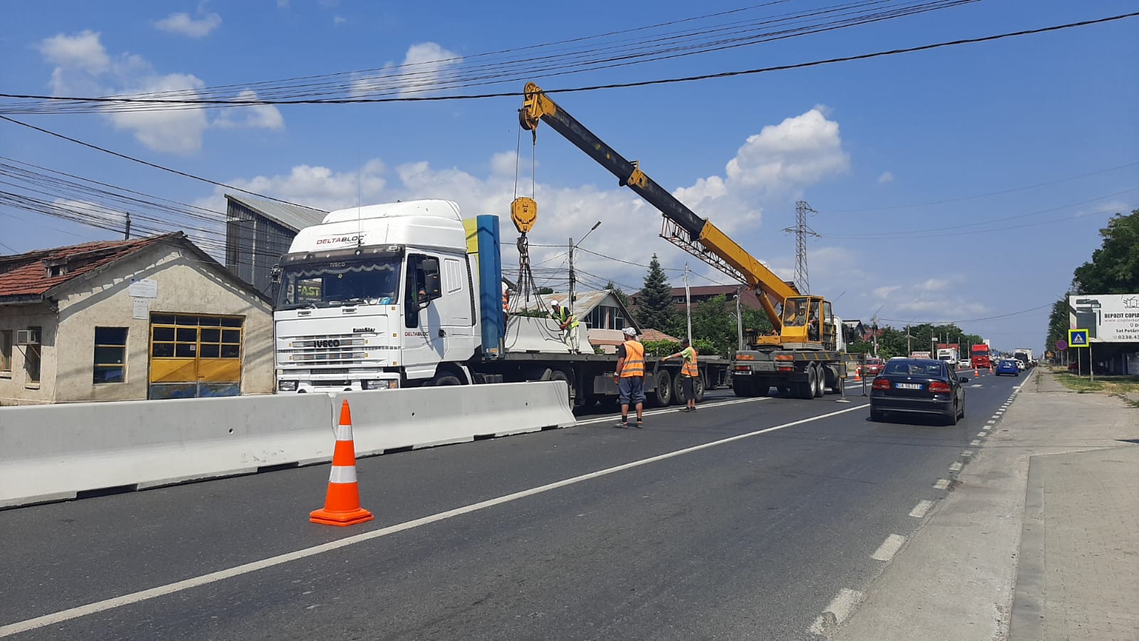 Trafic de coșmar. Se montează separatoare de sens