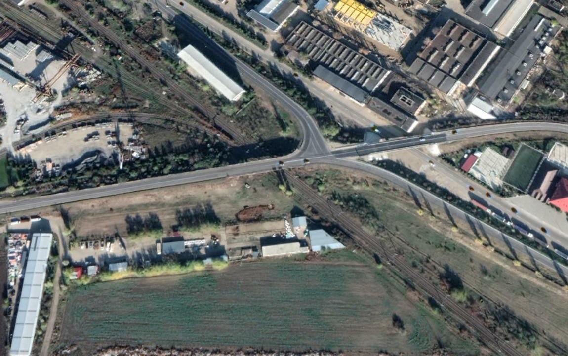 Al treilea pod. Constructor nou pentru podul peste calea ferată.