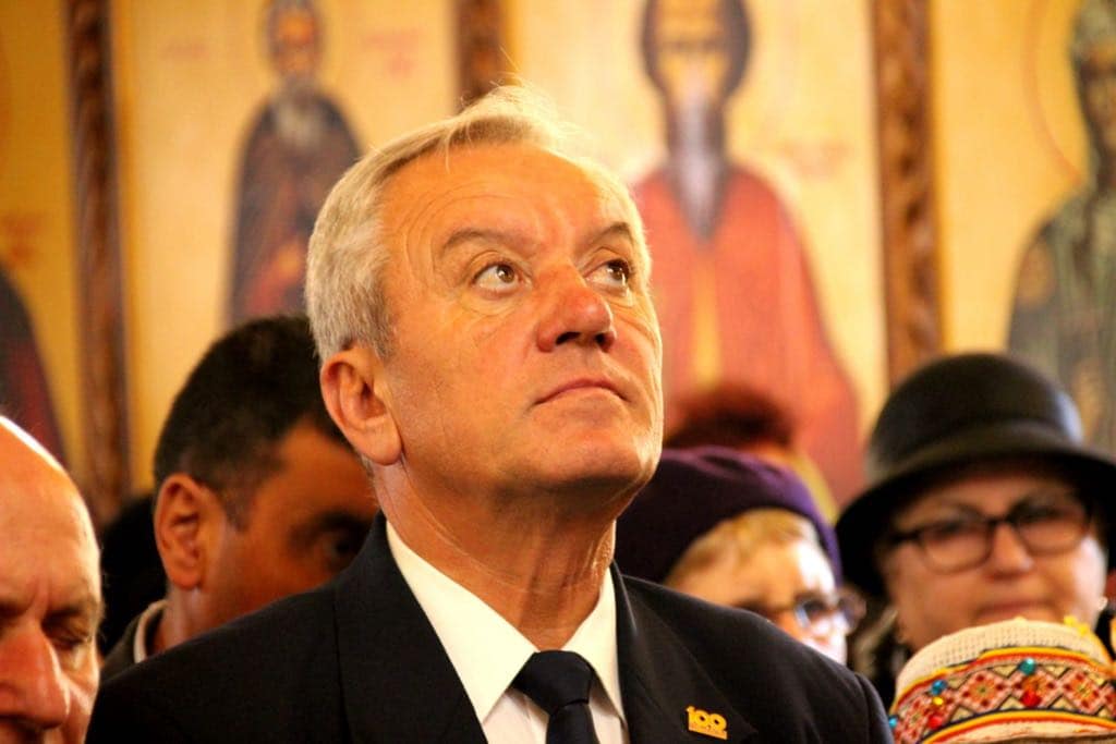 Primarul TOMA, în DOLIU! „Mi-a murit un om drag, Victorița, sora mea de 54 de ani, cu care am crescut împreună în comuna natală”