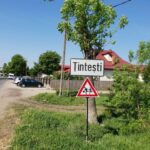 Drumuri cu ”gropițe”. Călătorie între Buzău și Țintești