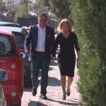 Vicele Apostu, vot pentru dezvoltare. Secundul din Palatul Comunal, însoțit de soție