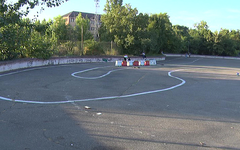 O nouă pistă de karting şi un cerc de dezbatere. Înscrierile se fac până pe 1 octombrie
