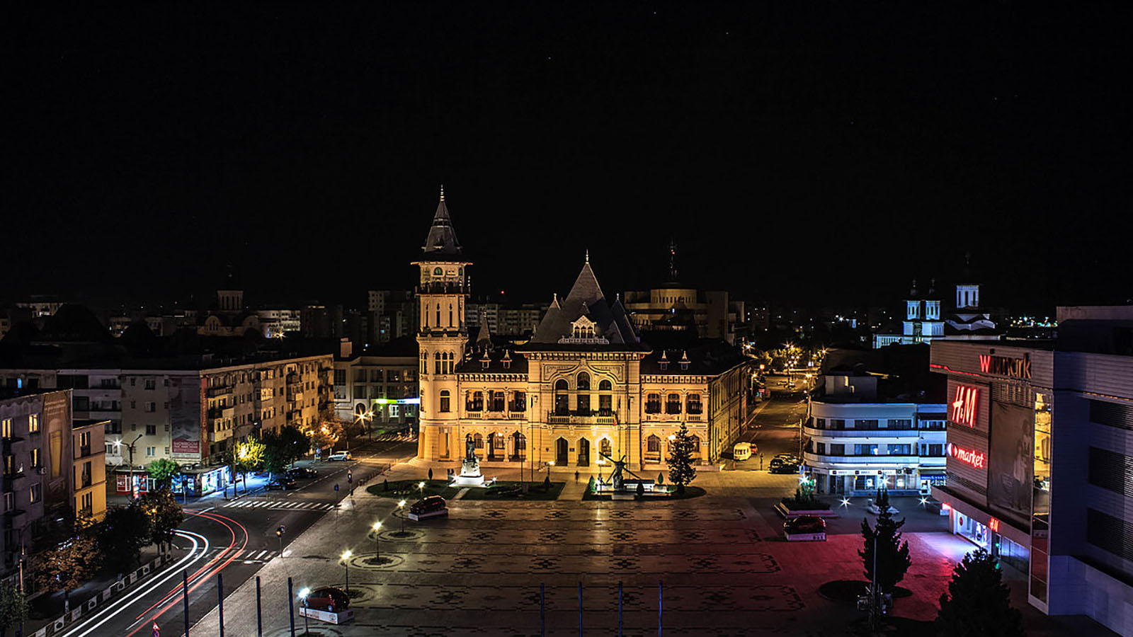 Vedere de noapte. Iluminatul stradal din Buzău va fi modernizat.