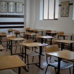 În ce condiții se pot întoarce elevii în bănci?     93 de unități de învățământ au atins pragul de vaccinare de 60%