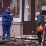 Asfaltare amânată. Ploile întârzie turnarea primului strat pe Unirii Sud