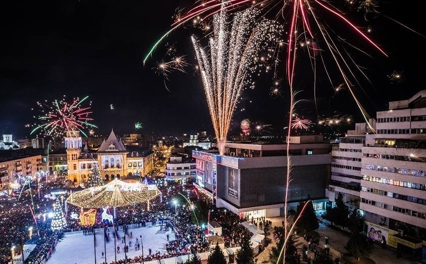 Vești bune de Sărbători. Revelion în Piața Dacia!