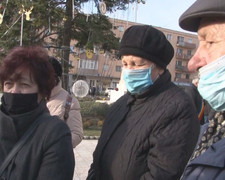 De sărbători, mâncăm colivă în loc de tort”. Ce simt rudele martirilor Revoluției, după 32 de ani