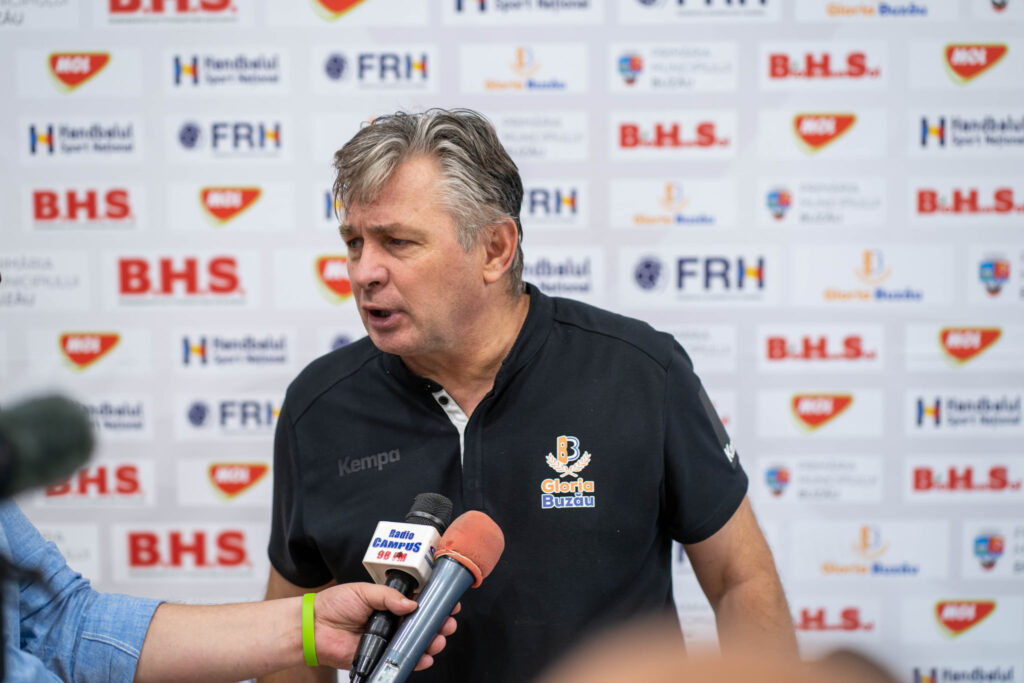 (VIDEO) Și-a asumat eșecul și a plecat. Roșca, out de la Gloria Buzău