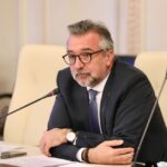 Ministrul Romașcanu: "Nu sunteți invizibili"