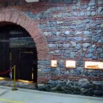 Porți ”ferecate” la Muzeu. Poarta mănăstirii-cetate Bradu a fost expusă de Ziua Culturii Naţionale