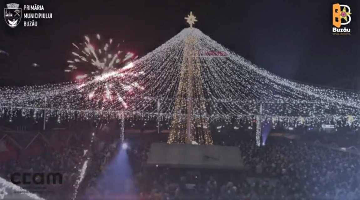 (VIDEO) Revelion 2022. Iată câteva dintre momentele din Piața Dacia