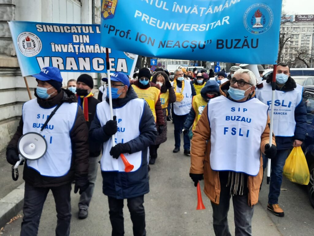 Grevă de avertisment în școli! Când se vor întrerupe orele