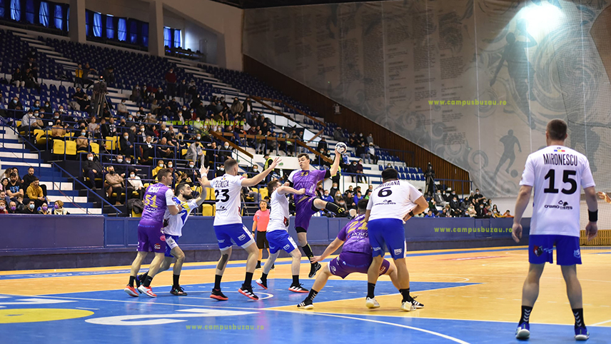 Lupi vs Buldogi. Șoc în prima etapă. La Buzău vine Dinamo
