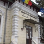 Cititori fideli. Copiii și cărțile sunt sufletul Bibliotecii Municipale din Râmnic