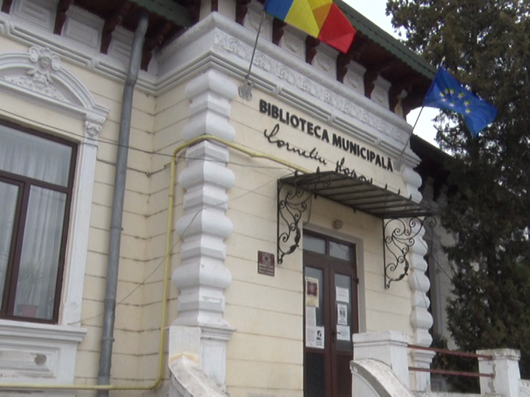 Cititori fideli. Copiii și cărțile sunt sufletul Bibliotecii Municipale din Râmnic