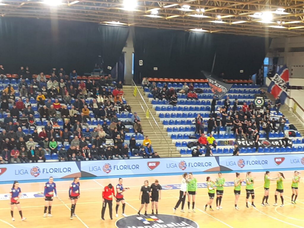 En-Fanfare! Gloria trece de Deva cu 28 la 22